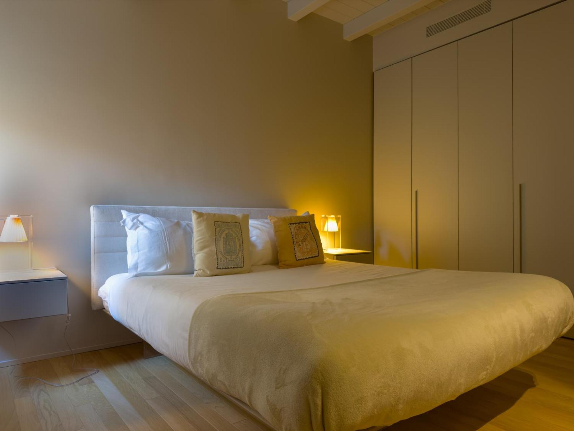 Palazzo Cordigero - Apartments Пескиера дел Гарда Екстериор снимка