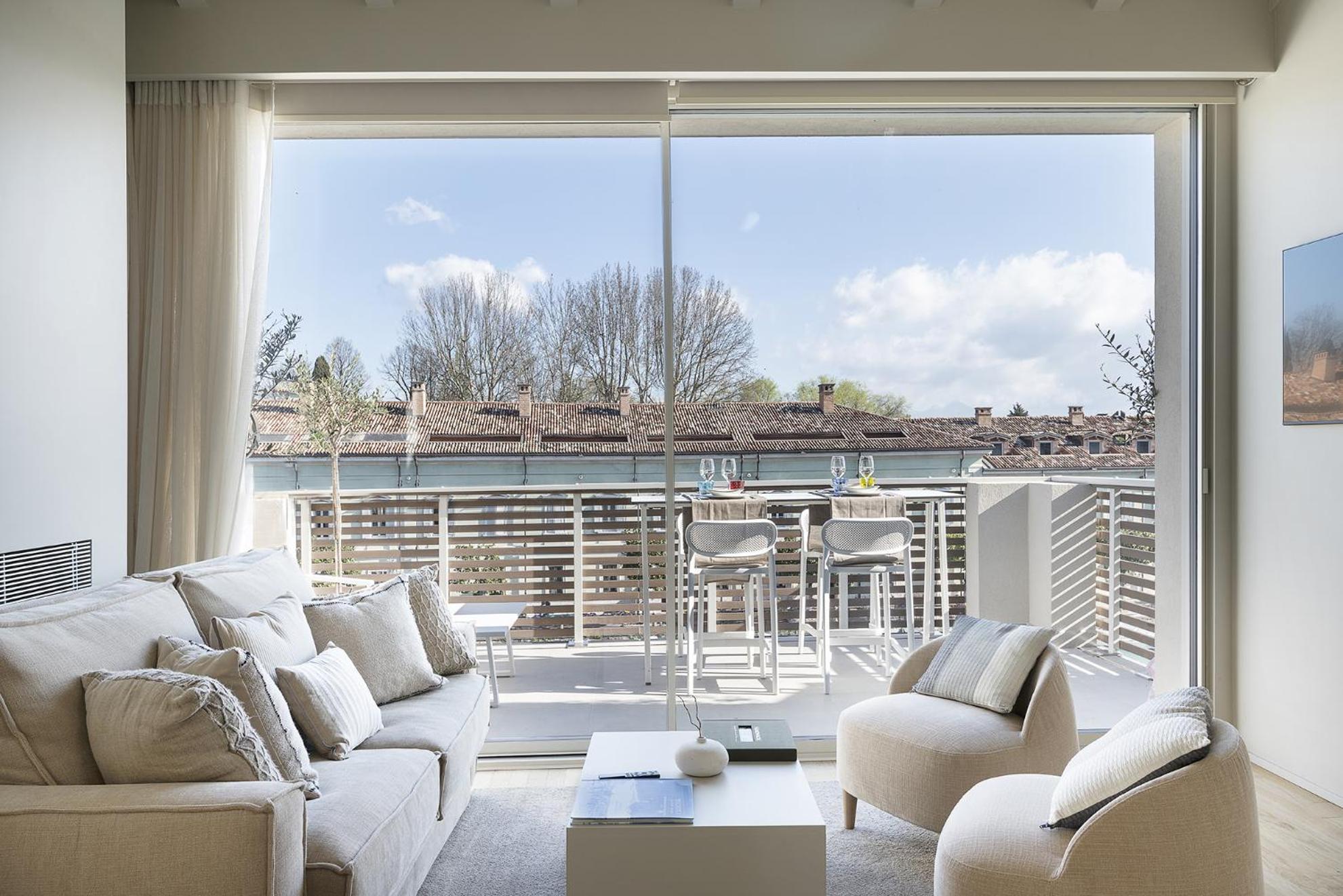 Palazzo Cordigero - Apartments Пескиера дел Гарда Екстериор снимка